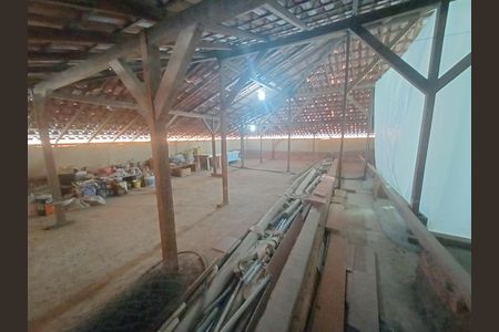 Casa para alugar com 200m², 4 quartos e 3 vagas Casa para alugar com 200m², 4 quartos e 3 vagasSoton