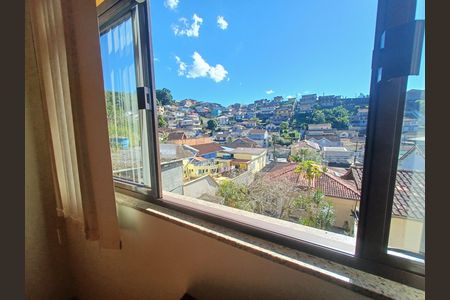 Casa para alugar com 200m², 4 quartos e 3 vagas Casa para alugar com 200m², 4 quartos e 3 vagasVista quarto 1