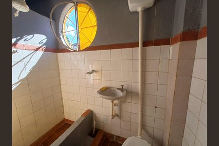 Casa para alugar com 200m², 4 quartos e 3 vagas Casa para alugar com 200m², 4 quartos e 3 vagasBanheiro suíte varanda