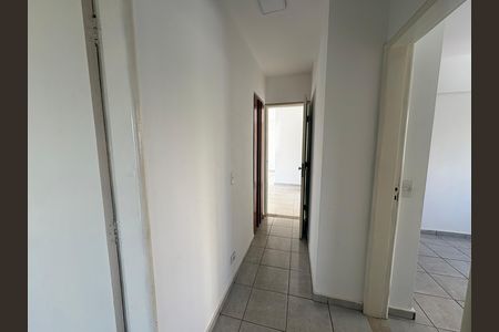 Corredor de apartamento à venda com 3 quartos, 103m² em Setor Bueno, Goiânia
