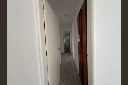 Corredor de apartamento à venda com 3 quartos, 103m² em Setor Bueno, Goiânia