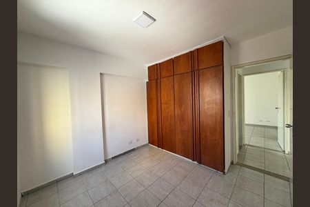 Apartamento à venda com 103m², 3 quartos e 1 vagaQuarto 2