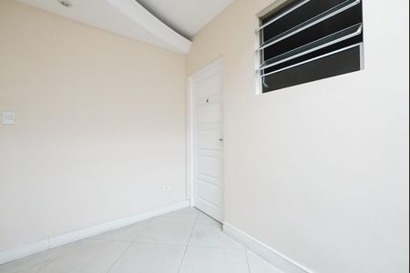 Casa para alugar com 61m², 1 quarto e sem vagaEntrada