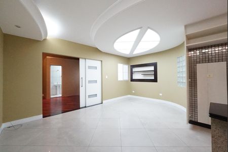 Casa para alugar com 61m², 1 quarto e sem vagaSala