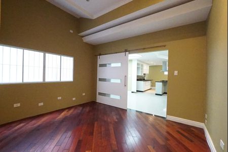 Casa para alugar com 61m², 1 quarto e sem vagaSuíte 