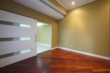 Casa para alugar com 61m², 1 quarto e sem vagaSuíte 
