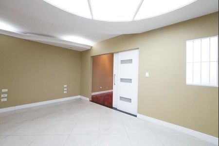 Sala de casa para alugar com 1 quarto, 61m² em Vila São José, São Paulo