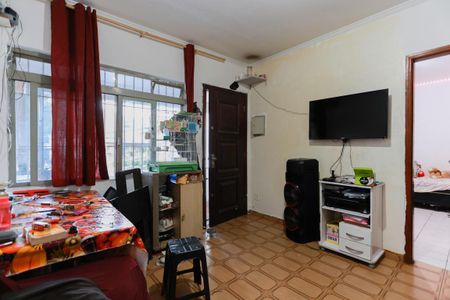 Casa à venda com 145m², 2 quartos e 4 vagasSala