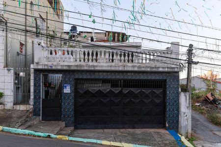 Fachada + plaquinha de casa à venda com 2 quartos, 145m² em Sítio do Mandaqui, São Paulo
