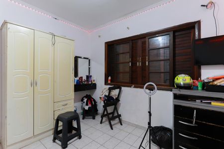 Casa à venda com 145m², 2 quartos e 4 vagasQuarto