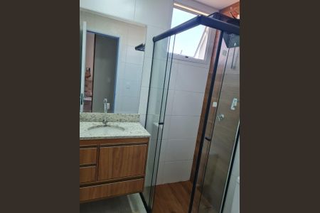 Apartamento à venda com 54m², 2 quartos e 2 vagasBanheiro