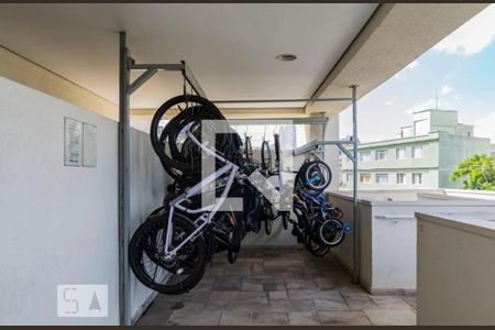 Apartamento para alugar com 64m², 2 quartos e 1 vagaÁrea comum