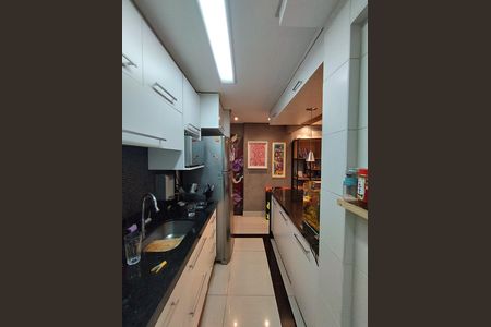 Apartamento para alugar com 64m², 2 quartos e 1 vagaCozinha - Armários