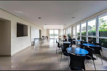 Apartamento para alugar com 64m², 2 quartos e 1 vagaÁrea comum - Salão de festas