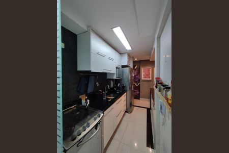 Apartamento para alugar com 64m², 2 quartos e 1 vagaCozinha - Armários