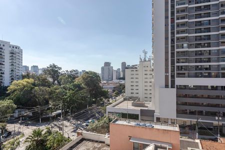 Studio para alugar com 27m², 1 quarto e sem vaga Studio para alugar com 27m², 1 quarto e sem vagaVista da Varanda