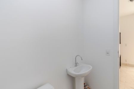 Studio para alugar com 27m², 1 quarto e sem vaga Studio para alugar com 27m², 1 quarto e sem vagaBanheiro