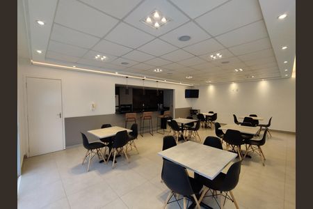 Apartamento à venda com 69m², 3 quartos e 1 vaga Apartamento à venda com 69m², 3 quartos e 1 vagaÁrea comum - Salão de festas