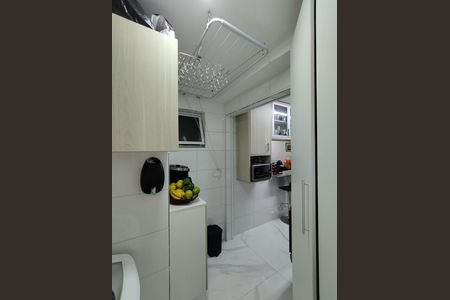 Área de Serviço de apartamento à venda com 3 quartos, 69m² em Vila Gumercindo, São Paulo