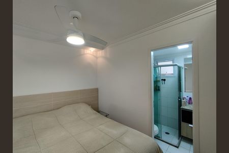 Suíte  de apartamento à venda com 3 quartos, 69m² em Vila Gumercindo, São Paulo
