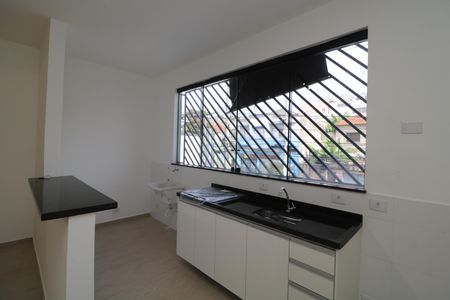 Cozinha de apartamento para alugar com 1 quarto, 38m² em Vila Prudente, São Paulo