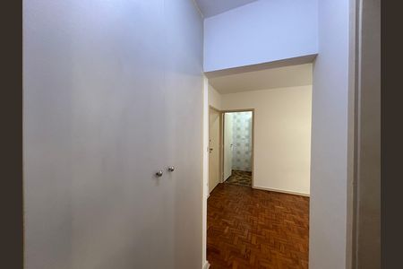 Apartamento à venda com 40m², 1 quarto e 1 vaga Apartamento à venda com 40m², 1 quarto e 1 vagaCorredor