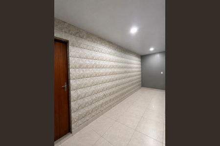 Sala de casa para alugar com 3 quartos, 70m² em Centro, Nilópolis