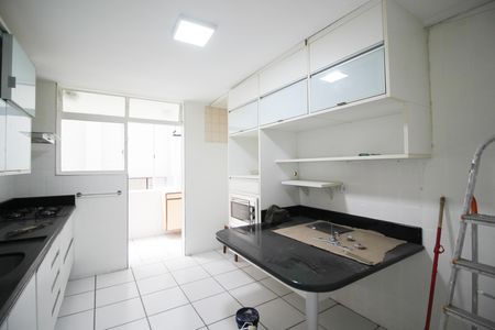 Cozinha de apartamento para alugar com 2 quartos, 101m² em Indianópolis, São Paulo