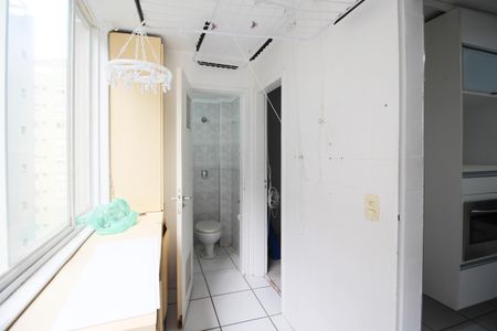 Área de Serviço de apartamento para alugar com 2 quartos, 101m² em Indianópolis, São Paulo