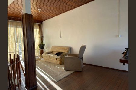Casa para alugar com 280m², 2 quartos e 2 vagas