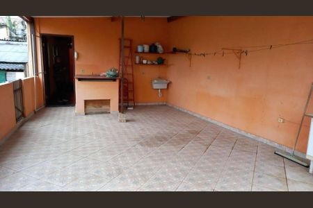 Casa à venda com 4 quartos, 220m² em Jardim Terezopolis, Guarulhos