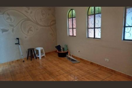 Casa à venda com 4 quartos, 220m² em Jardim Terezopolis, Guarulhos