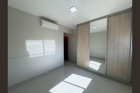 Apartamento para alugar com 150m², 4 quartos e 3 vagas Apartamento para alugar com 150m², 4 quartos e 3 vagasSuíte 1