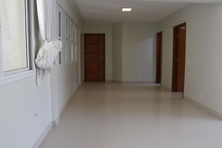 Apartamento para alugar com 150m², 4 quartos e 3 vagasSala