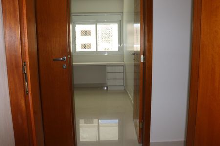 Apartamento para alugar com 150m², 4 quartos e 3 vagasCorredor