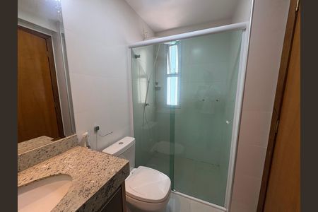 Apartamento para alugar com 150m², 4 quartos e 3 vagas Apartamento para alugar com 150m², 4 quartos e 3 vagasBanheiro da Suíte 2