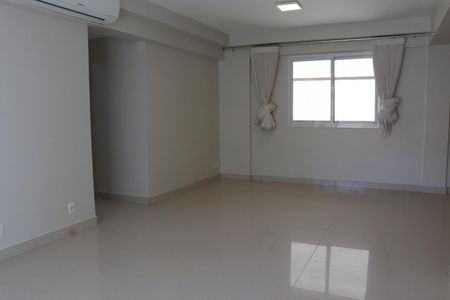 Apartamento para alugar com 150m², 4 quartos e 3 vagasSala