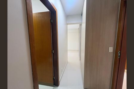 Apartamento para alugar com 150m², 4 quartos e 3 vagas Apartamento para alugar com 150m², 4 quartos e 3 vagasCloset