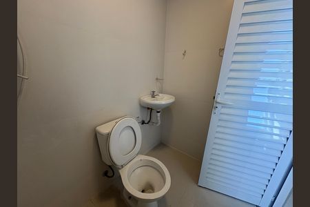 Área de Serviço de apartamento para alugar com 4 quartos, 150m² em Setor Bueno, Goiânia