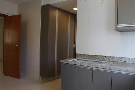 Cozinha de apartamento para alugar com 4 quartos, 150m² em Setor Bueno, Goiânia