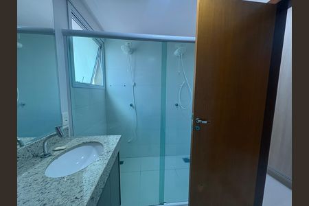 Apartamento para alugar com 150m², 4 quartos e 3 vagas Apartamento para alugar com 150m², 4 quartos e 3 vagasBanheiro da Suíte 4