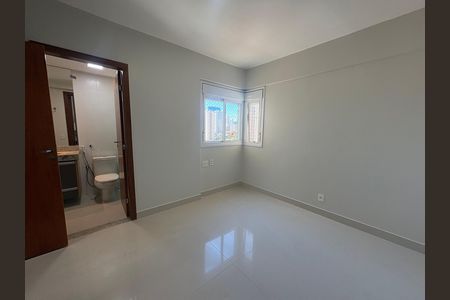 Apartamento para alugar com 150m², 4 quartos e 3 vagas Apartamento para alugar com 150m², 4 quartos e 3 vagasSuíte 2