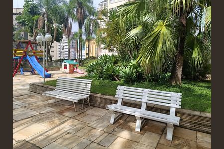 Apartamento à venda com 100m², 3 quartos e 1 vagaÁrea Comum - Playground