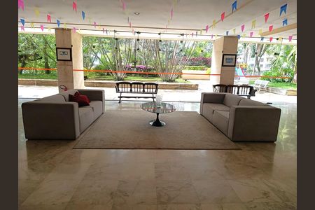 Apartamento à venda com 100m², 3 quartos e 1 vagaHall Social