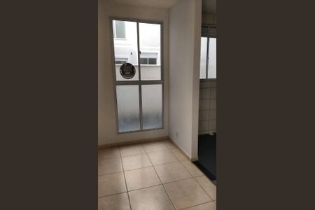 Apartamento à venda com 2 quartos, 47m² em Chacaras Reunidas Santa Terezinha, Contagem