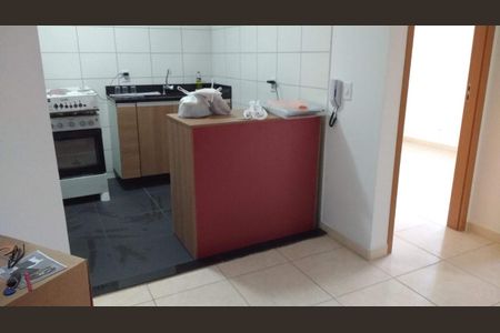 Apartamento à venda com 2 quartos, 47m² em Chacaras Reunidas Santa Terezinha, Contagem
