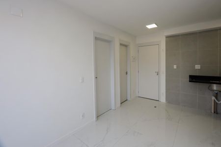 Apartamento para alugar com 38m², 2 quartos e sem vaga