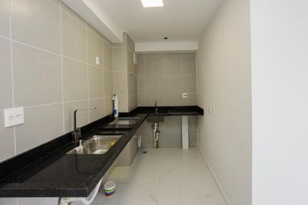 Apartamento para alugar com 38m², 2 quartos e sem vaga
