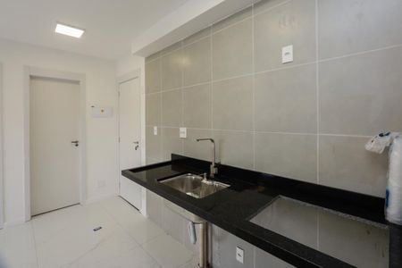 Apartamento para alugar com 38m², 2 quartos e sem vaga