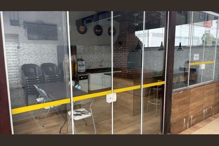 Apartamento à venda com 65m², 2 quartos e 1 vaga